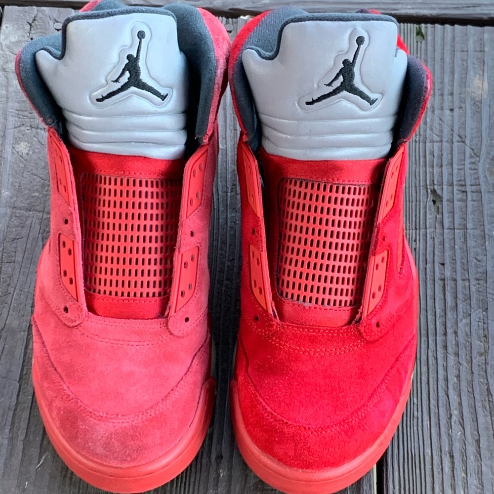 Air Jordan Retro 5 Red Suede Size 10